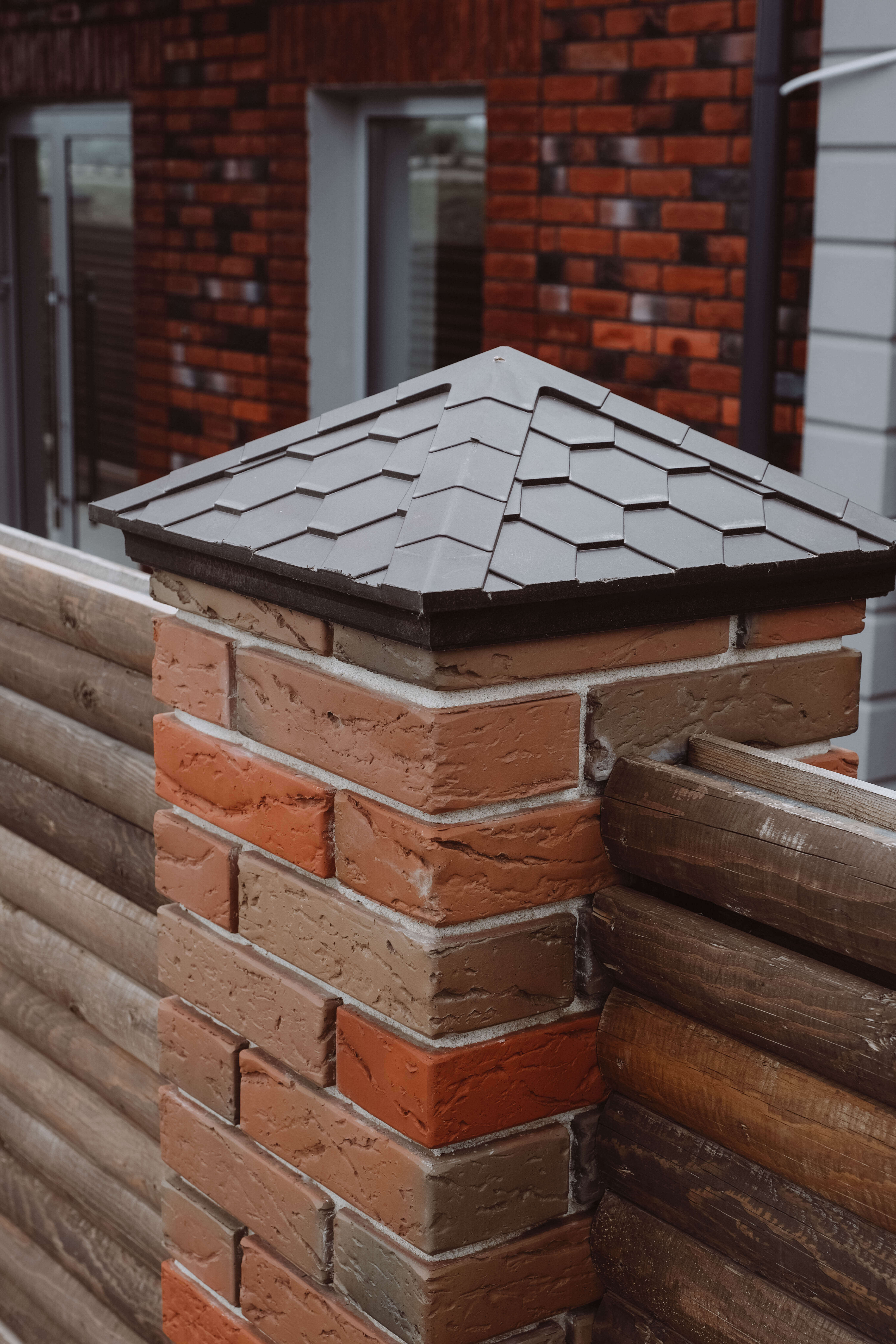 Колпак Zking Эверест Коричневый на столб 1.5х1.5 кирпича (390х390мм) в Новокузнецке фото